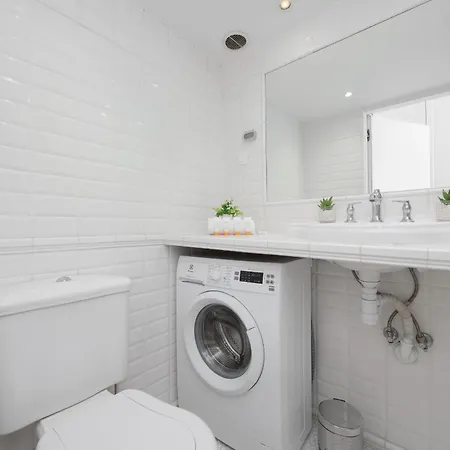 Apartament Comfortable Studio For 4 People In By Renters Warszawa