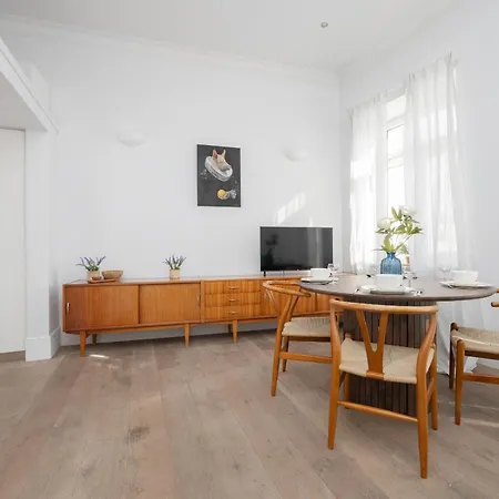 Comfortable Studio For 4 People In By Renters *